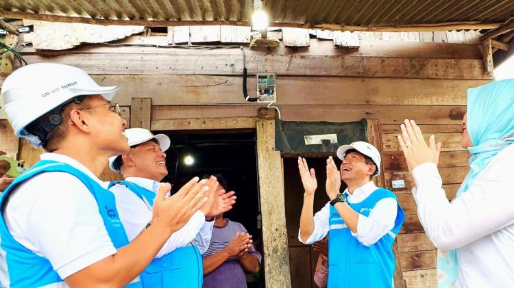Berbagi Cahaya, Menumbuhkan Harapan: PLN Hadirkan Akses Listrik bagi 31 Rumah di Tapanuli Tengah dalam Semangat HLN ke-80