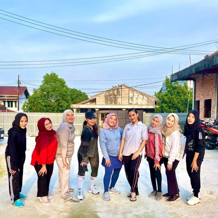 Dalam Rangka Memperingati “World Mental Health Day”, BATIQA Hotel Pekanbaru Melaksanakan Kegiatan Zumba