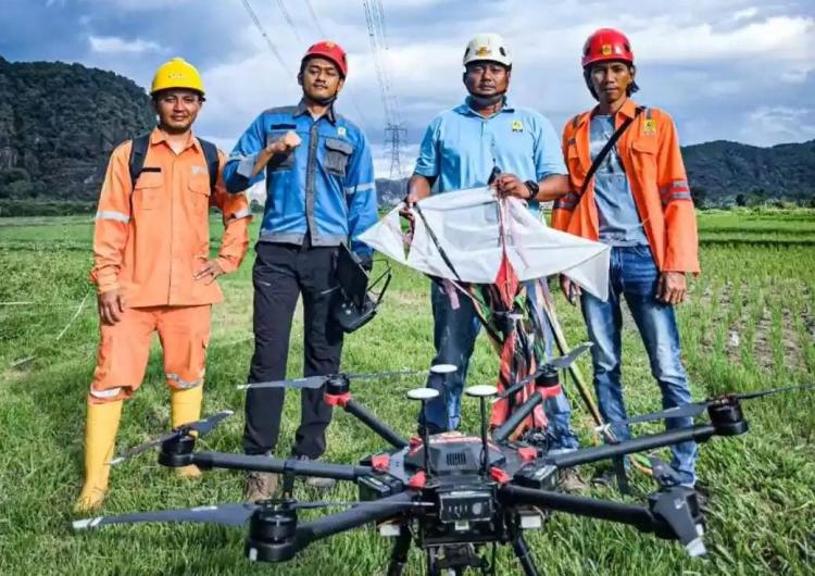 PDKB PLN UPT Padang Sukses Ganti Insulator Tension di SUTT 150 kV Kiliranjao–Teluk Kuantan II Tanpa Padam