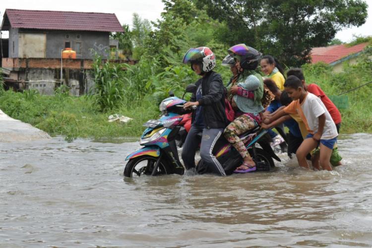 Siaga Bencana Hidrometeorologi Ditetapkan, Meranti Antisipasi Cuaca Ekstrem dan Banjir Rob