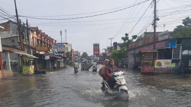 Banjir di Inhil Surut, Tersisa di Siak dan Bengkalis
