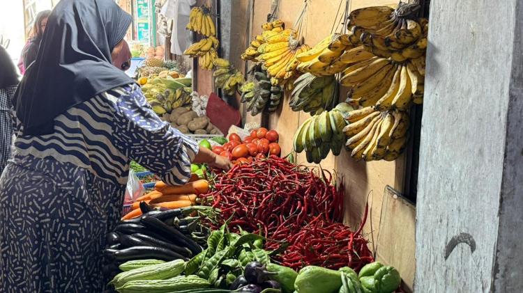 Jelang Pergantian Tahun, Harga Cabai Merah di Pekanbaru Masih Terkendali