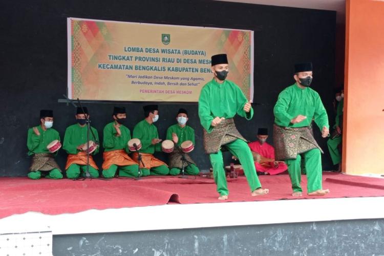 Menelusuri Jejak Zapin: Akulturasi Nilai Keislaman dan Budaya Melayu Riau