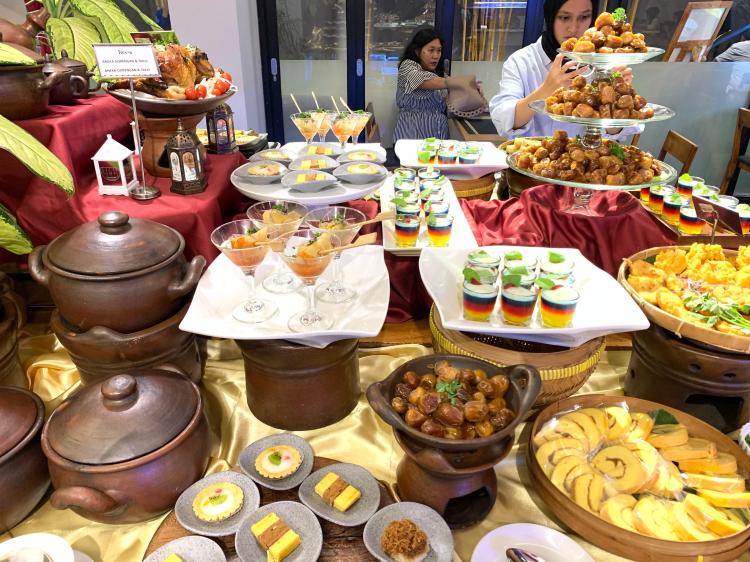 BATIQA Hotel Pekanbaru Luncurkan Promo Iftar Lentera Sahira Sajian Ramadhan yang Membawa Cahaya Untuk Semua