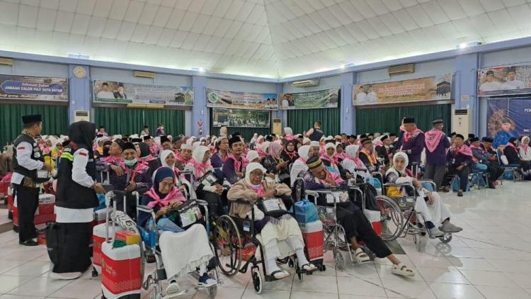 453 Jamaah Haji Kampar Diberangkatkan dalam 3 Kloter, Ini Jadwal Lengkapnya