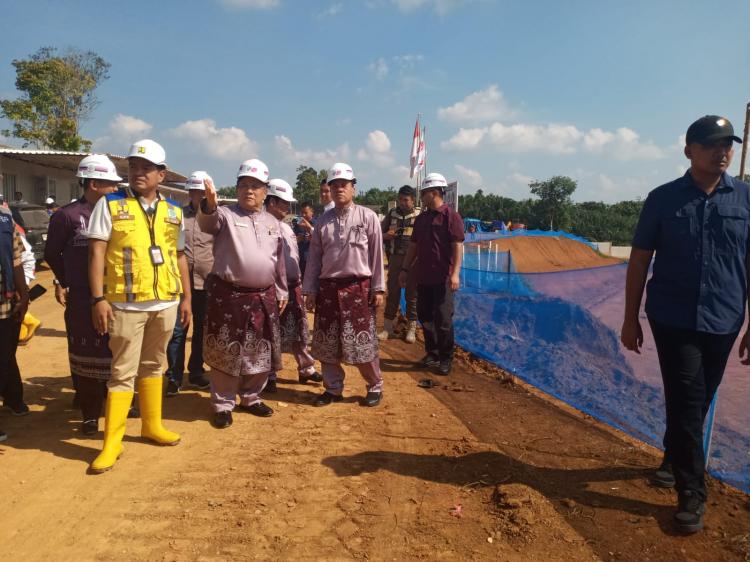 Plt Gubernur Riau Tinjau Pembangunan Sekolah Rakyat di Kuansing