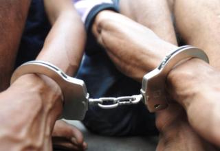 Digerebek Saat Pesta Sabu di Bangkinang, Dua Pria Tak Berkutik, Pemasok Diburu Polisi